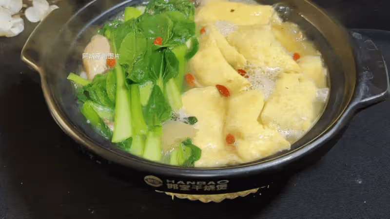 天冷吃紅薯土豆不如吃它,價不貴又補人!調餡時多加一點,多一份好口感、特解饞,入冬首選好菜