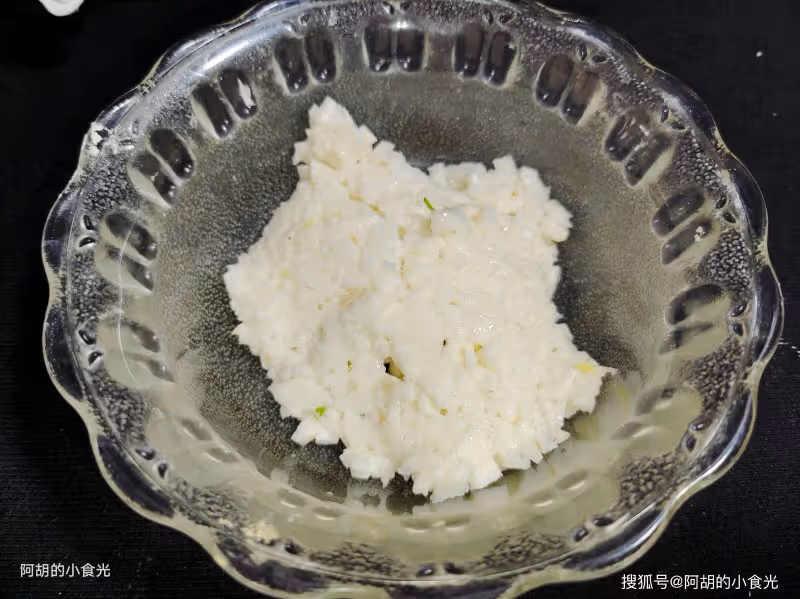天冷吃紅薯土豆不如吃它,價不貴又補人!調餡時多加一點,多一份好口感、特解饞,入冬首選好菜