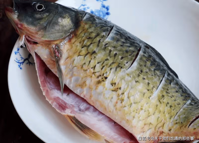 無論燉什麼魚湯,都要牢記3點,魚湯濃白好喝,沒有一點腥味