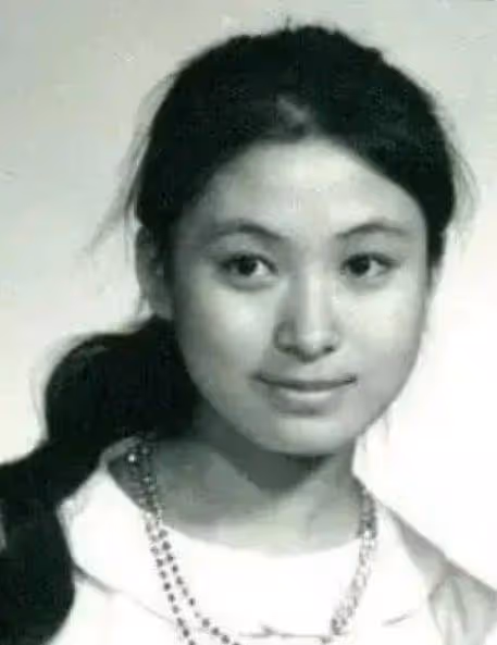 最佳女配劉丹實至名歸,嫁日本老公20年恩愛如初,趙麗穎輸在哪