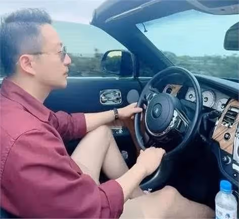 汪小菲殺瘋了!幾十次上訴4億賠付後,他用160萬台幣切斷大S退路