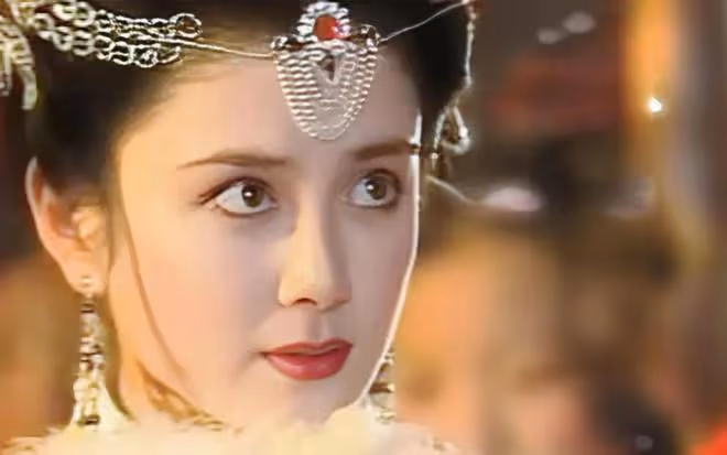 最美妲己傅藝偉,二婚再離,17歲艷壓群芳到52歲入獄,如今怎樣?