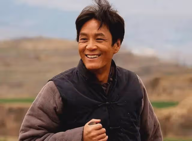 暴打梅婷,驚吐葛優,消失娛樂圈多年後復出,惹得網友無限感慨