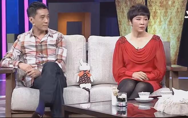 暴打梅婷,驚吐葛優,消失娛樂圈多年後復出,惹得網友無限感慨