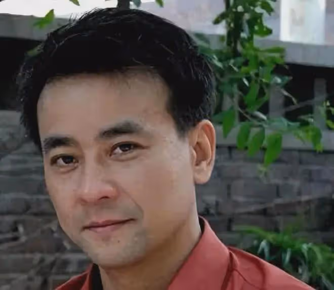他是最乾淨男演員,娶小23歲郝蕾,陪妻子戰勝家族遺傳病