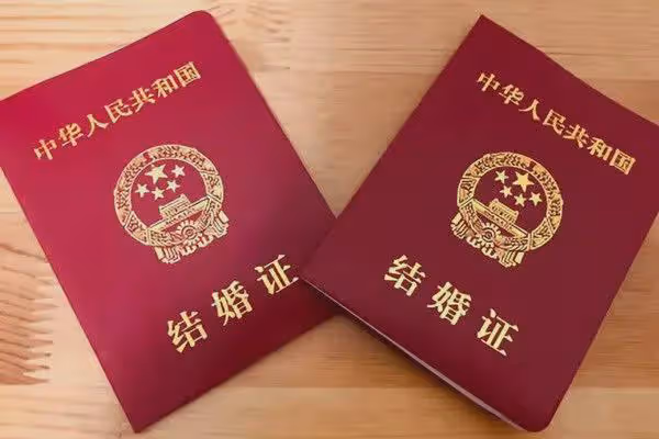 他是最乾淨男演員,娶小23歲郝蕾,陪妻子戰勝家族遺傳病