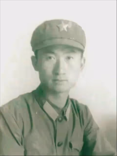 曾經一個億是「小目標」,現在到處變賣家產:70歲王健林瘦到脫相