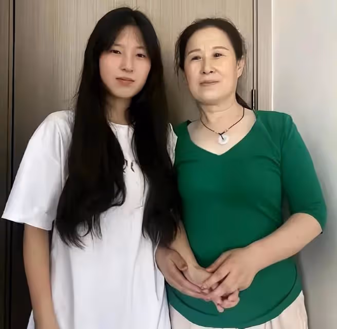 姜萍父母低保申請被取消,姜萍學業受阻已經「被」消失