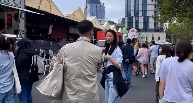 孫紅雷稱金雞金馬最佳男配「那個男的」引熱議,對方微表情顯格局