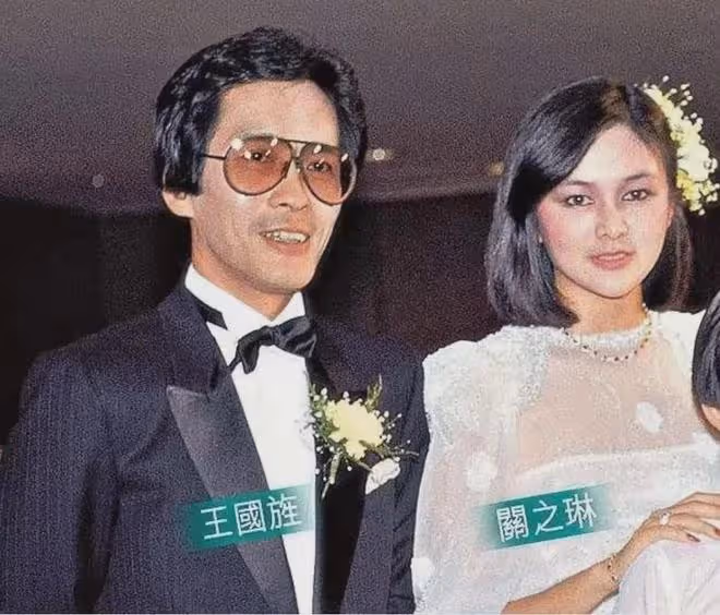 62歲關之琳與小鮮肉在一起,女神容光煥發,差幾十歲卻像同齡人
