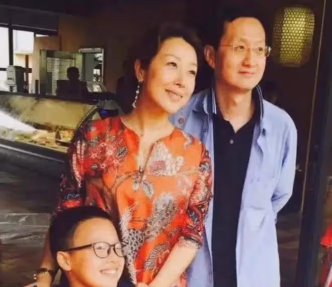 孫悅:第一任男友離世,第二任坐牢,第三任破產,如今怎麼樣了?