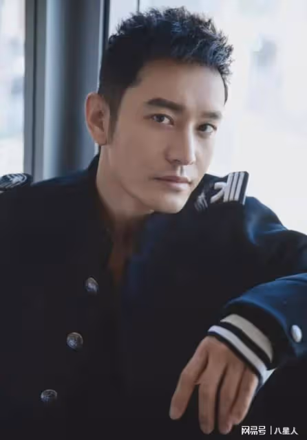 作秀?黃曉明為葉珂事件鞠躬道歉!演員眼淚不能信,比上廁所都隨意