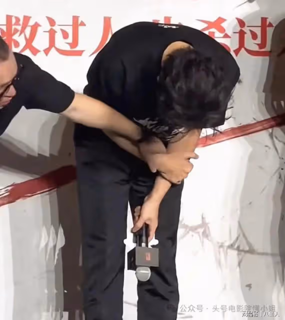 黃曉明成接盤俠?被迫低頭道歉後,還有更炸裂的,葉珂懷孕時間存疑