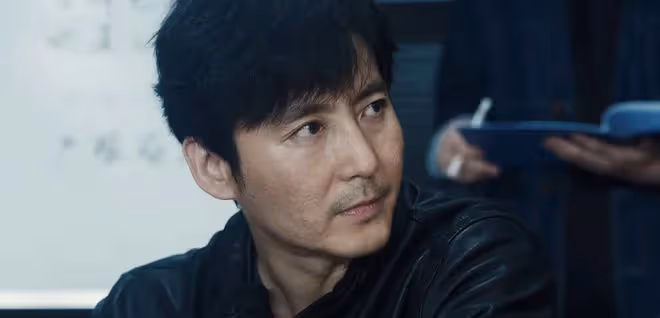 《白夜破曉》空降：僅5集出現3個反派，娃娃臉驚艷，施局是內鬼
