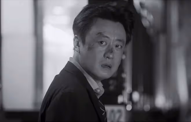 《白夜破曉》空降：僅5集出現3個反派，娃娃臉驚艷，施局是內鬼