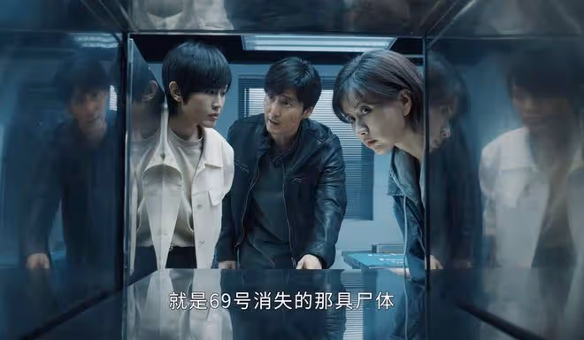 《白夜破曉》首播：關宏峰驚天局曝光，娃娃臉小角色，施局是內鬼