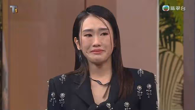 26歲TVB女星台慶搶先拿下獎項,入行三年終被看見,曾演重頭劇被吐槽