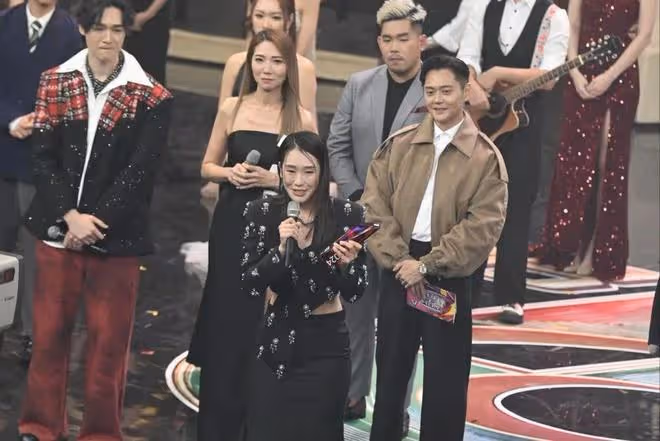 26歲TVB女星台慶搶先拿下獎項,入行三年終被看見,曾演重頭劇被吐槽