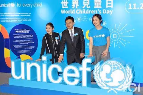 50歲女星感謝內地歌迷學粵語聽廣東歌，被問回TVB拍戲可能性竟這樣回答