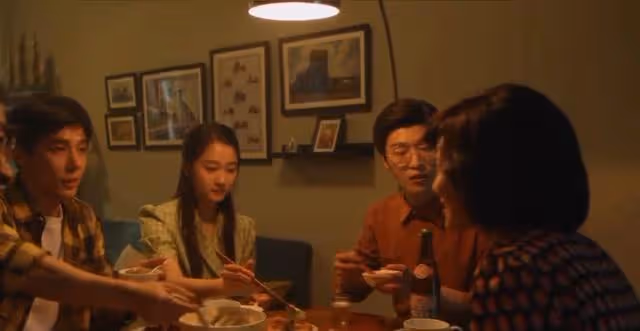 小巷：對比筱婷棟哲的工資，才知兩人為何有底氣在上海連買兩套房