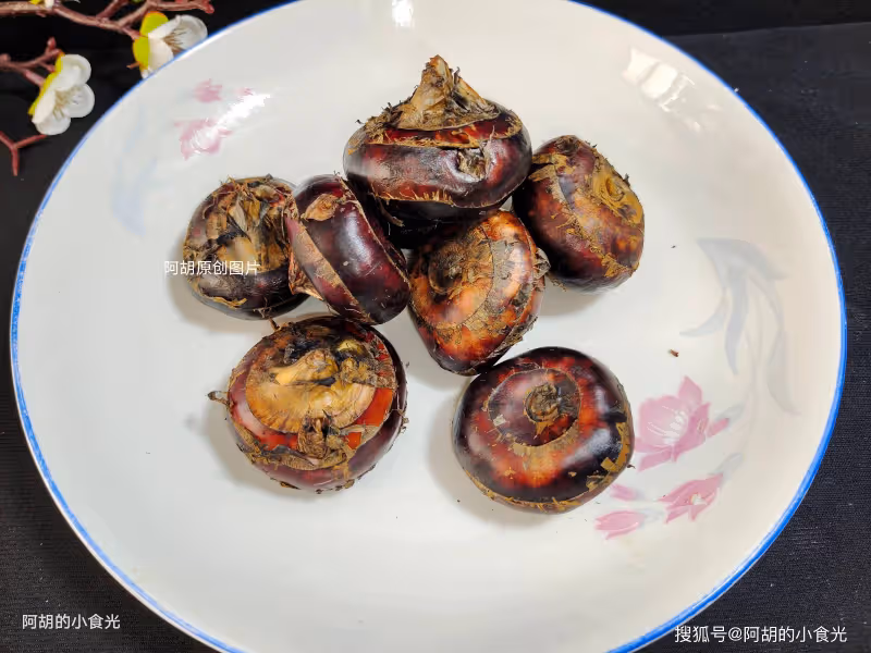也是時候吃它了,還是冬日刮油第一菜!簡單搭配炒一盤,鮮脆上頭、潤透心窩,清淡好味吃不停