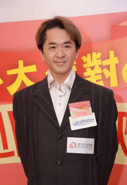 TVB前知名男星近況曝光!自稱曾被同劇女星追求,現時有多個女友