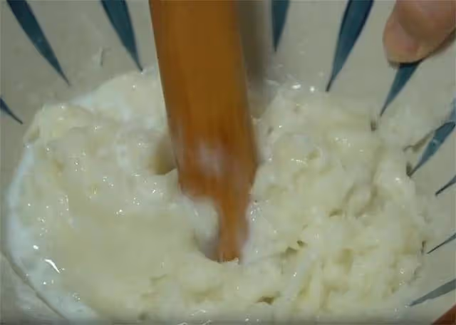 秋冬要多吃山藥,擀麵杖一壓,細膩香甜又軟糯,挑食孩子也愛吃