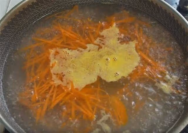 秋冬菠菜要這樣吃,我家一周吃4次,開胃又下飯,越吃越過癮