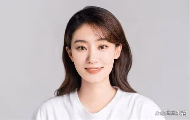 從擠走85花坐C位，到熱度資源雙下滑，資本不打招呼拋棄張小斐