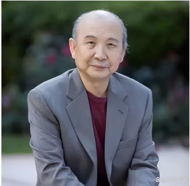 完全不輸孫紅雷,爆紅後娶洋老婆定居瑞典,如今女兒成為他的驕傲