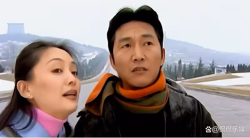 完全不輸孫紅雷,爆紅後娶洋老婆定居瑞典,如今女兒成為他的驕傲