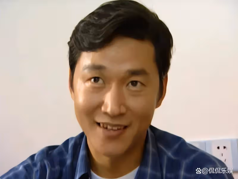 完全不輸孫紅雷,爆紅後娶洋老婆定居瑞典,如今女兒成為他的驕傲