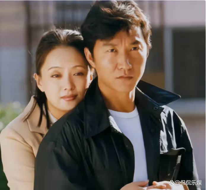 完全不輸孫紅雷，爆紅後娶洋老婆定居瑞典，如今女兒成為他的驕傲