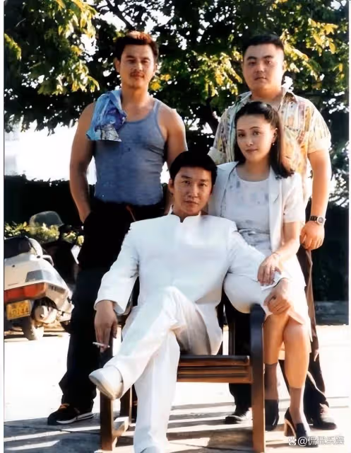 完全不輸孫紅雷，爆紅後娶洋老婆定居瑞典，如今女兒成為他的驕傲
