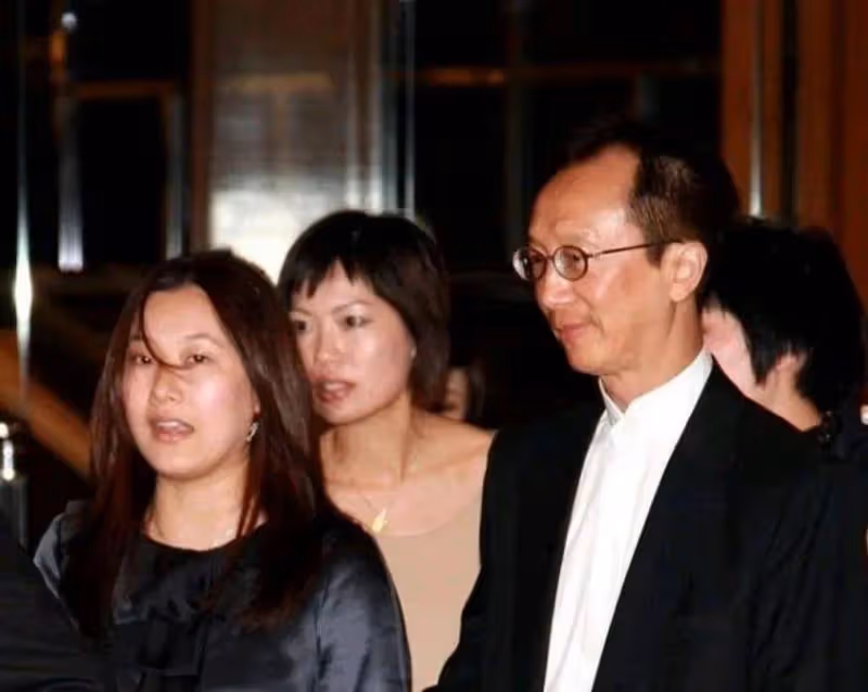 永別了梁錦松!伏明霞22年婚姻疑告吹,曝內幕,72歲丈夫6字回應