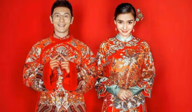 網紅妖怪曝光黃曉明與前妻楊穎離婚原因！她們仍相愛？