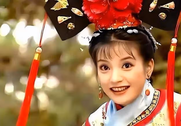熱搜第一！趙薇公司被強制執行14177元