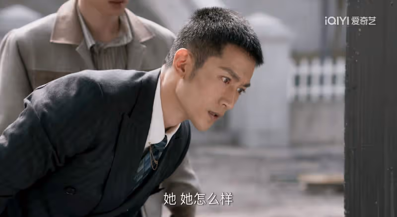 《深潛》:看懂米蘭對雲弘祁兩次翻臉時機,才懂她和八哥真正的關係