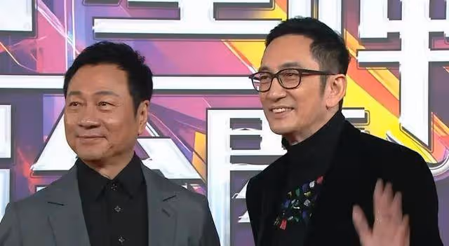 TVB台慶港星齊現身,高海寧艷壓,中年女星個個凍齡!