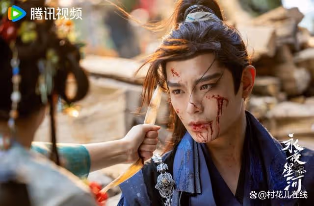 丁禹兮直播對視祝緒丹眼神超曖昧,戲外被誇連看動物都深情超圈粉