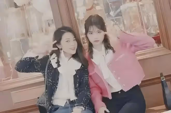 太美了！徐楓燦照片曝光，簡直美的不可方物，網友：原地出道