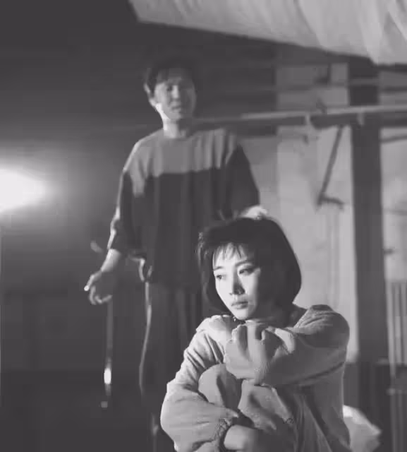87版紅樓夢「鴛鴦」扮演者鄭錚去世,享年61歲,死因曝光令人惋惜