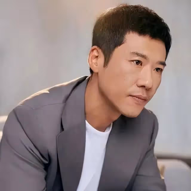 「被罵上熱搜」的王驍,46歲突傳喜訊,全網祝賀!終於!