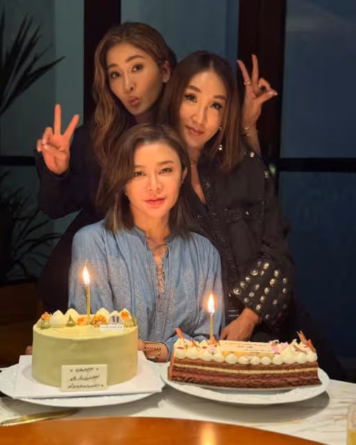 62歲關之琳為閨蜜慶生,一場百億名媛的聚會,每一個都是美人