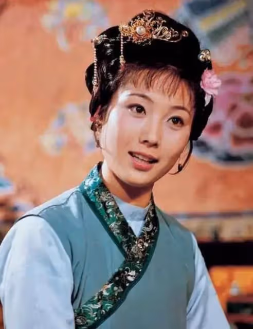 《紅樓夢》鴛鴦扮演者鄭錚離世,享年61歲,家人訃告透露因病去世