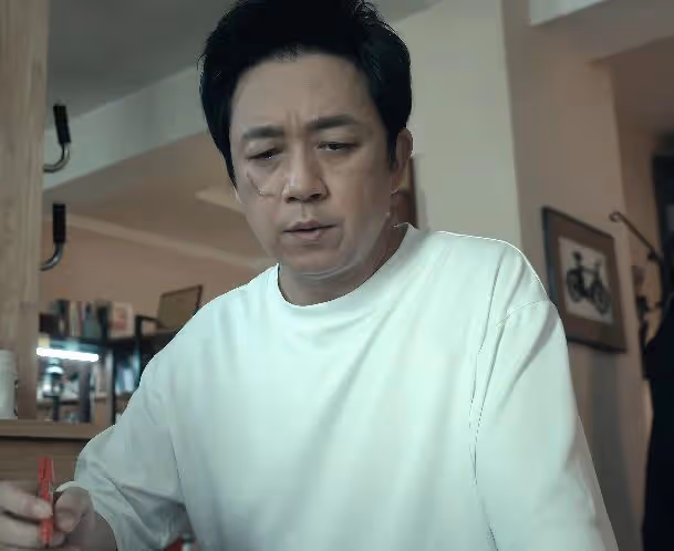 好傢夥,《白夜追兇2》開播就差評一片,觀眾的差評理由出奇一致