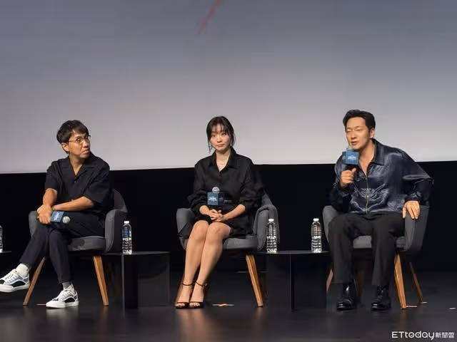 新加坡直擊/孫錫久「鞋還沒穿好」被cue上台 真實反應全曝光!