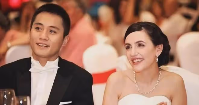 劉燁：為照顧重病外國妻子息影3年，現在妻子43像50仍不離不棄