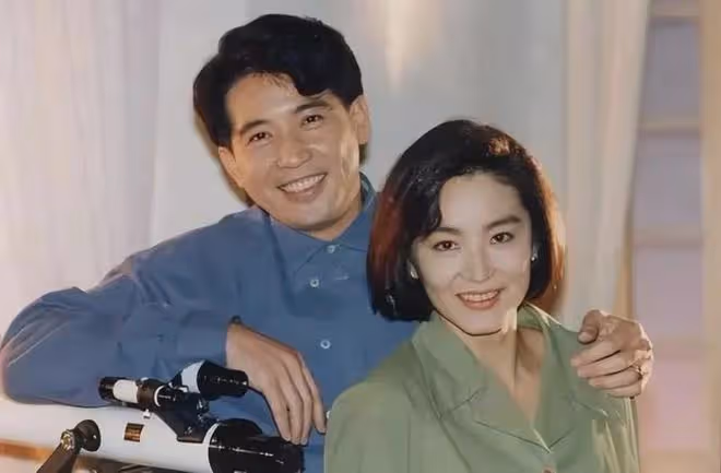 相戀20年無果,40歲閃婚他人,林青霞後悔了!
