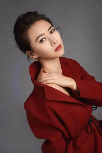 翁虹:不後悔,不脫就沒有現在的我!